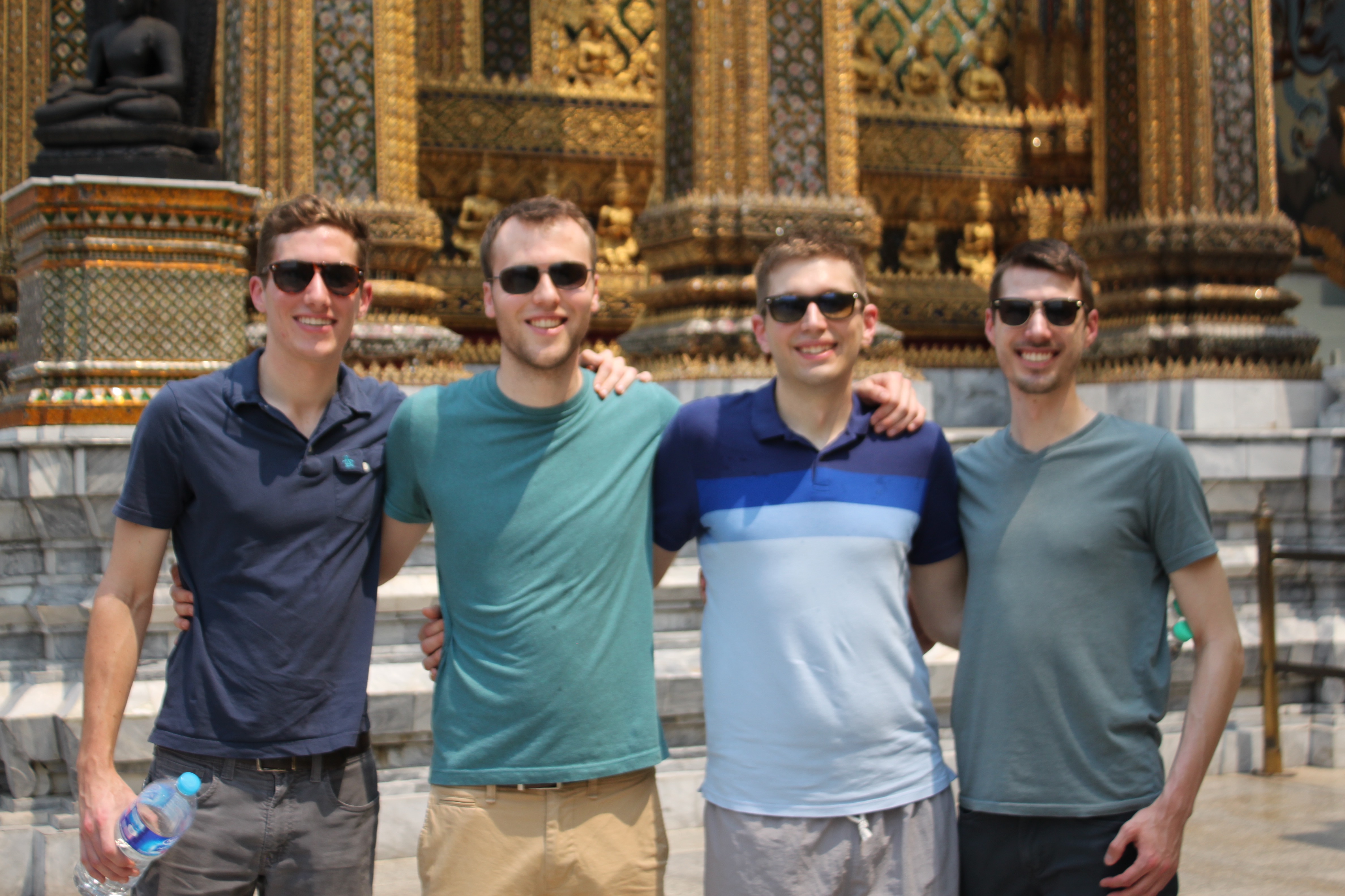 Exploring Bangkok temples